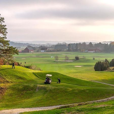 Kungaelv-Kode Golf Club Apartments Zewnętrze zdjęcie